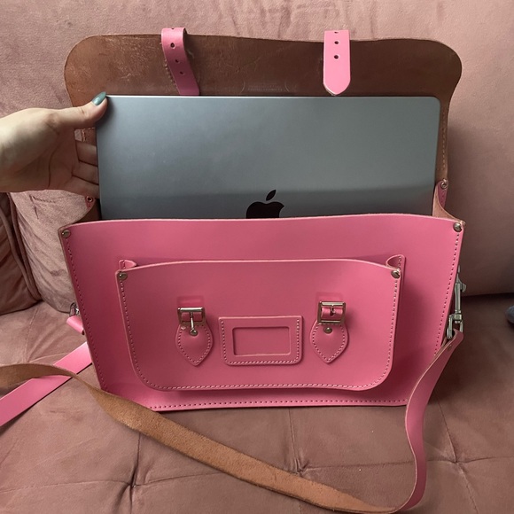 Barbie pink The Leather Satchel Co 13-14inch bag purse crossbody handle EUC - Picture 2 of 10